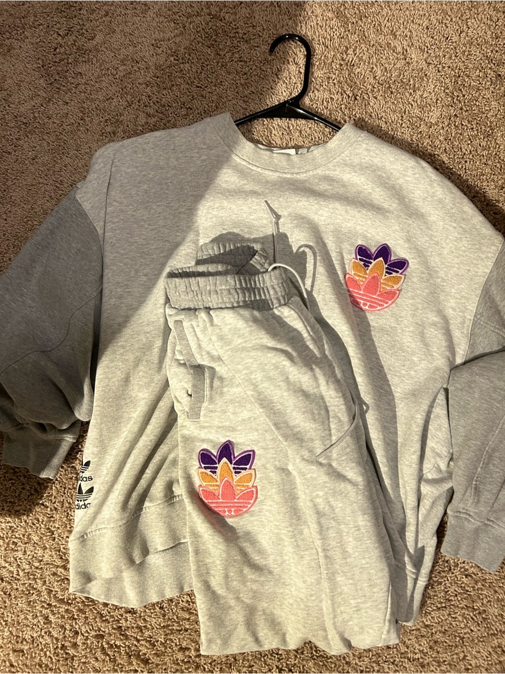Adidas Matching Women’s Set - Crewneck Sweatshirt with matching sweatpants